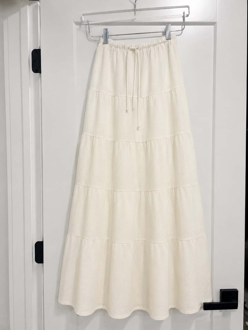 Flowing linen Tiered Maxi